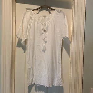 Kyla Seo white blouse, size Small
